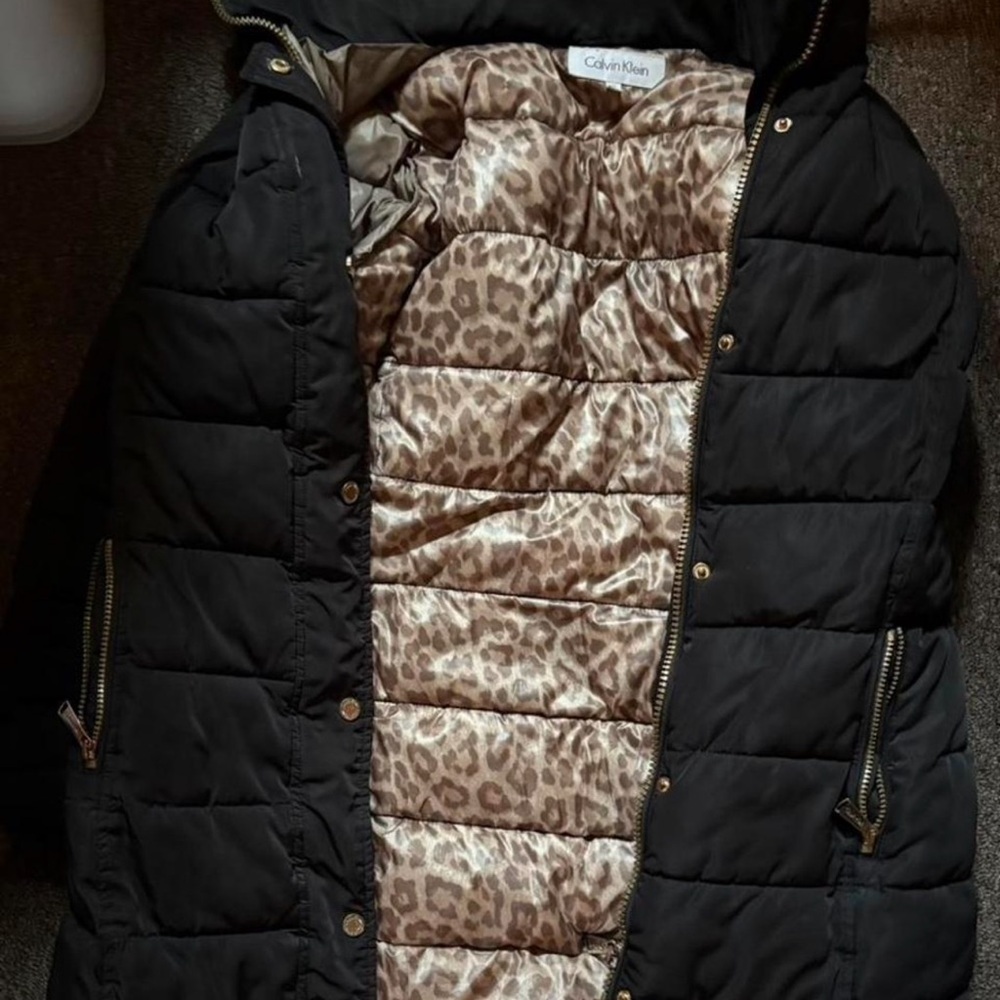Calvin Klein Black Quilted Long Coat with Zip Pockets - Picture 6 of 9